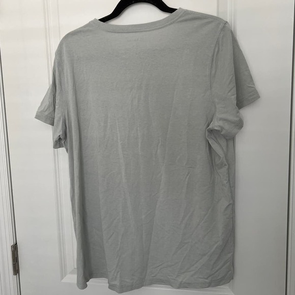 L.L.Bean Regular Fit Short Sleeve Crew Neck Plain T-Shirt Top Gray Men's Size XS - Picture 5 of 5